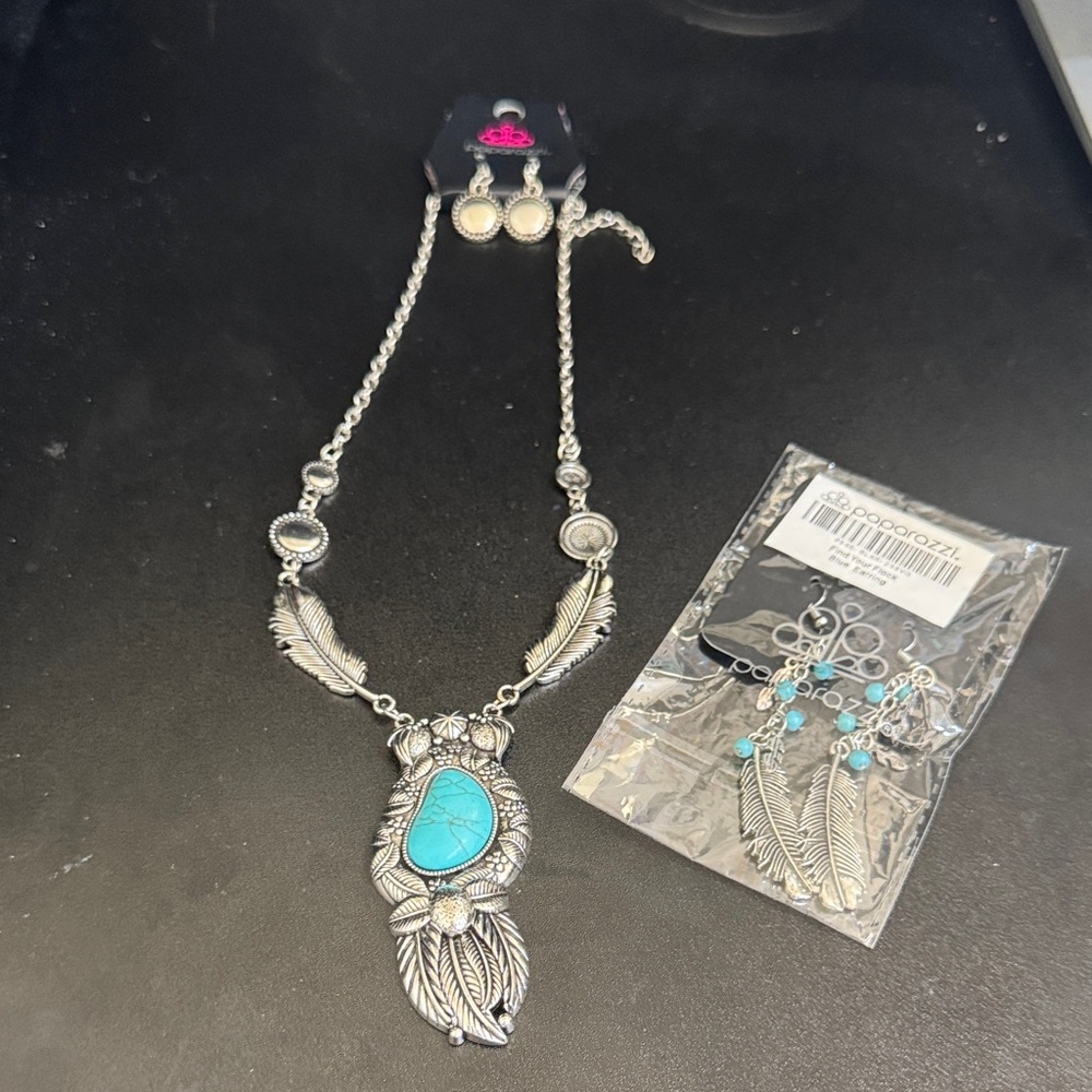 Silver and Turquoise Feather Necklace Set
